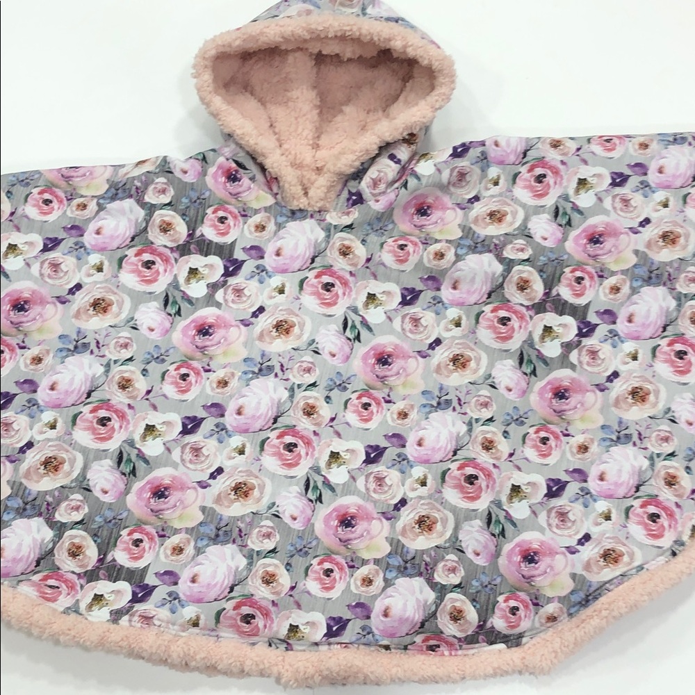 🌸 Floral Hooded Poncho Plush Sherpa Lined 12M–3T Handmade in Canada